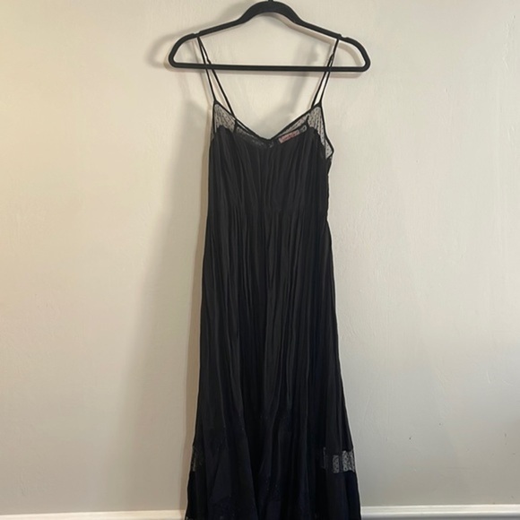 Re:named Spaghetti Strap Black Lace Dress - Picture 1 of 6
